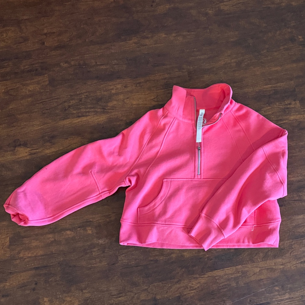 Lululemon Cropped Pink Scuba